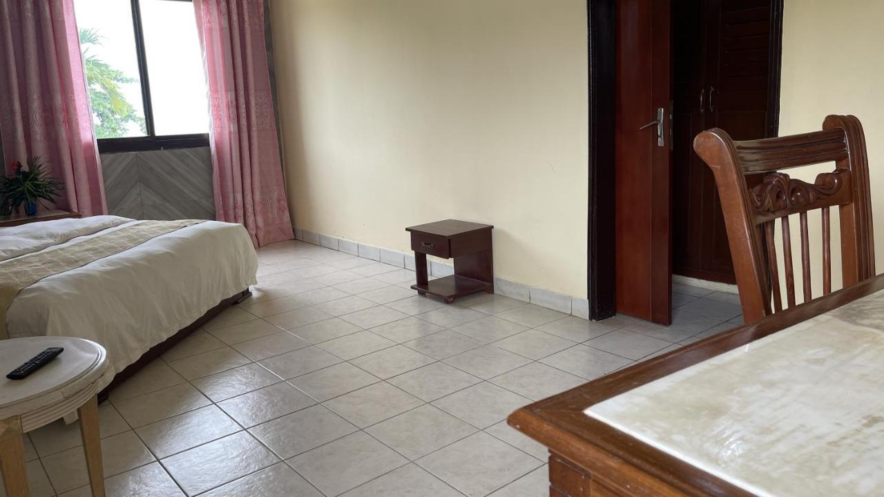 Hotel Les Polygones Kribi Zewnętrze zdjęcie